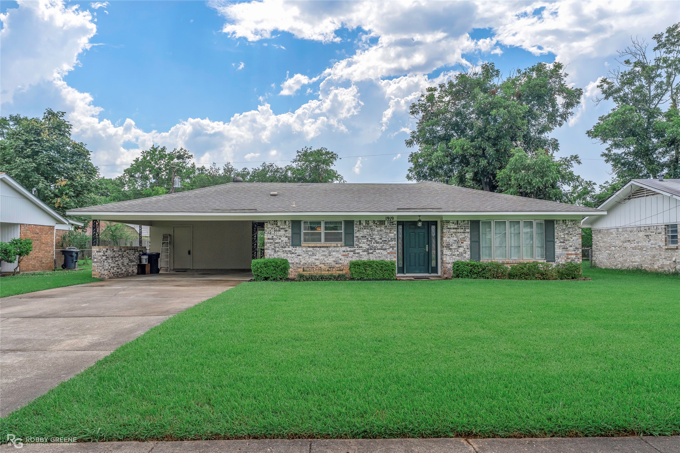 1919 Camille Street Bossier City LA 71112