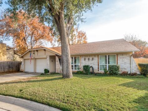 1603 Celeste Court Arlington TX 76012