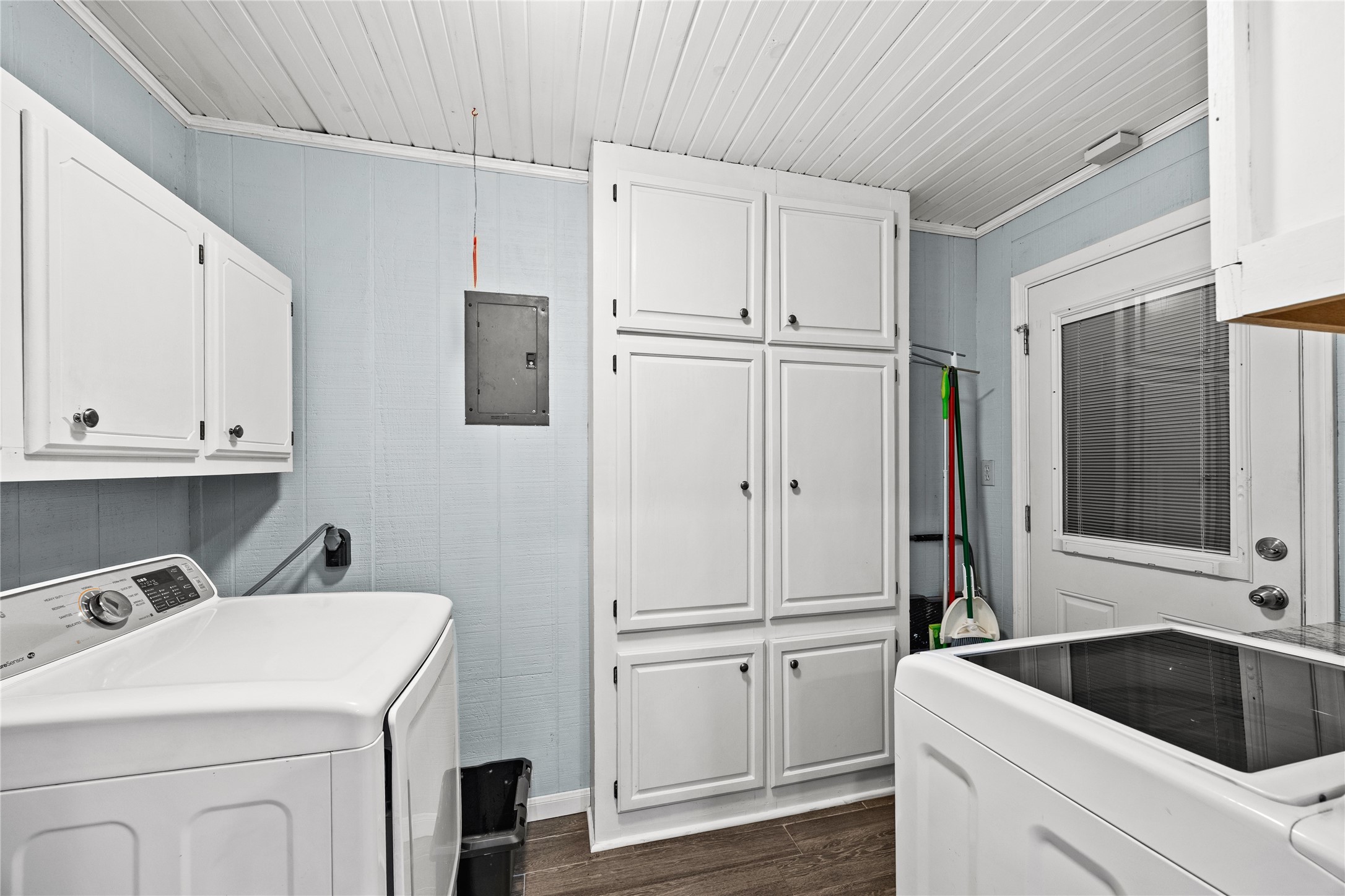 1407 Donley Drive Euless TX 76039