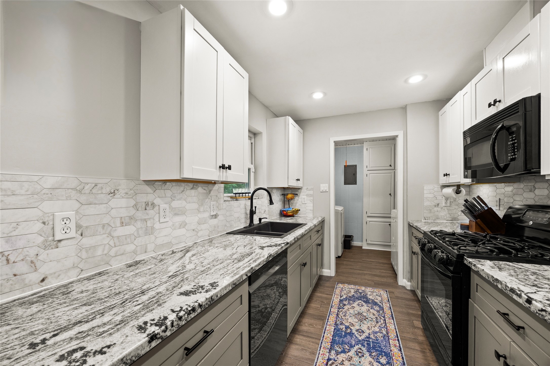1407 Donley Drive Euless TX 76039