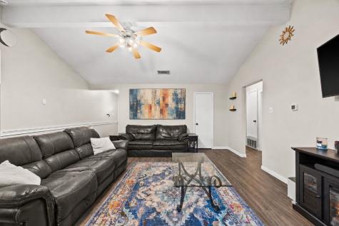 1407 Donley Drive Euless TX 76039