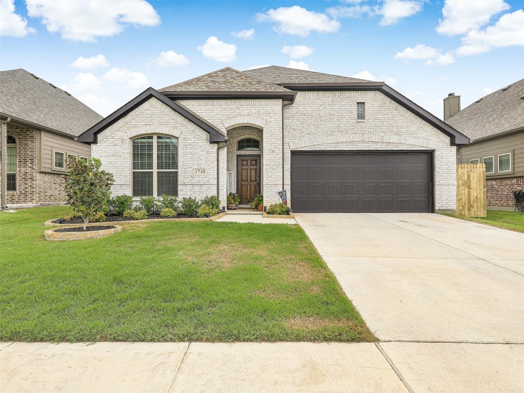 1710 De Berry Lane Princeton TX 75407