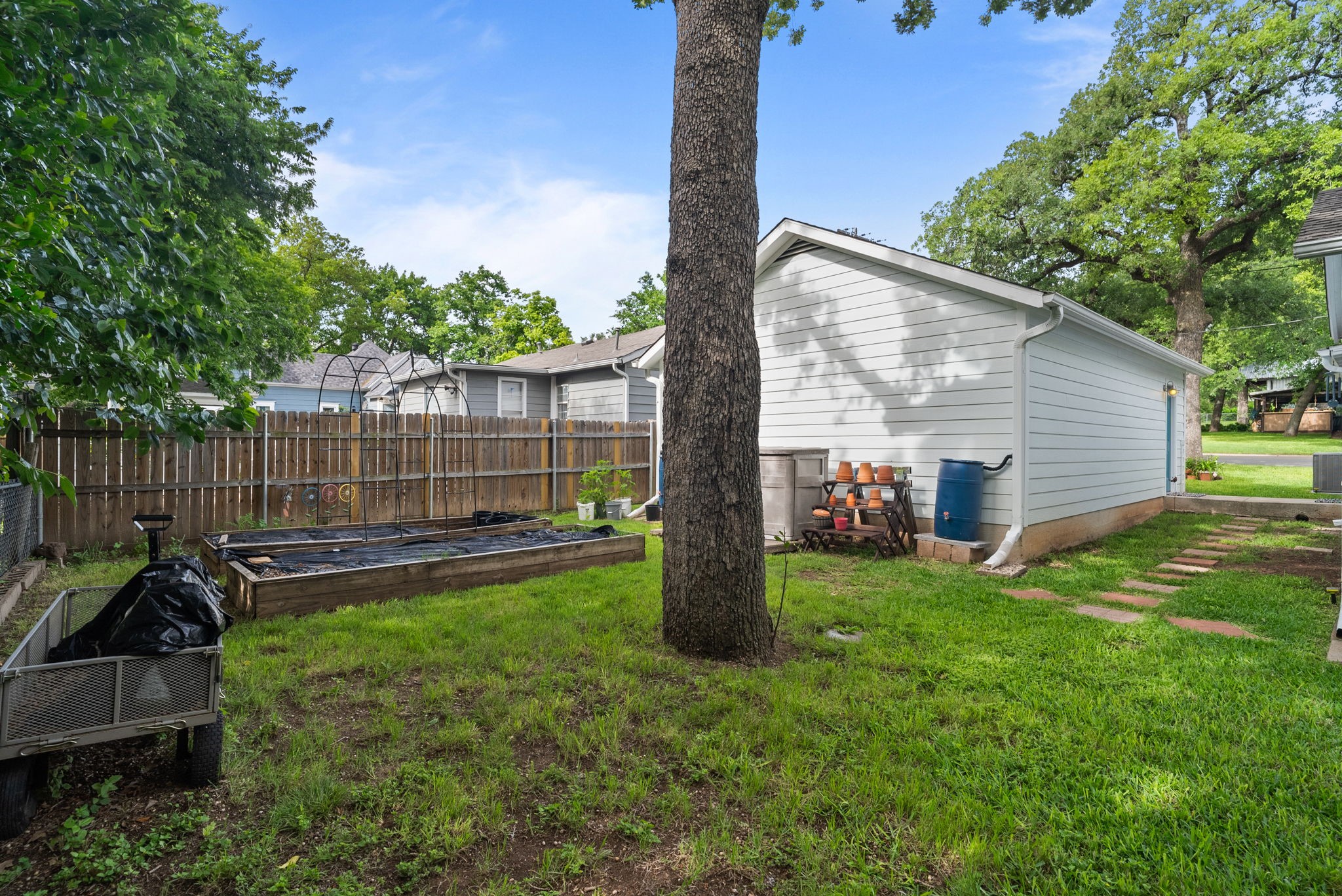 119 W Akard Street Weatherford TX 76086