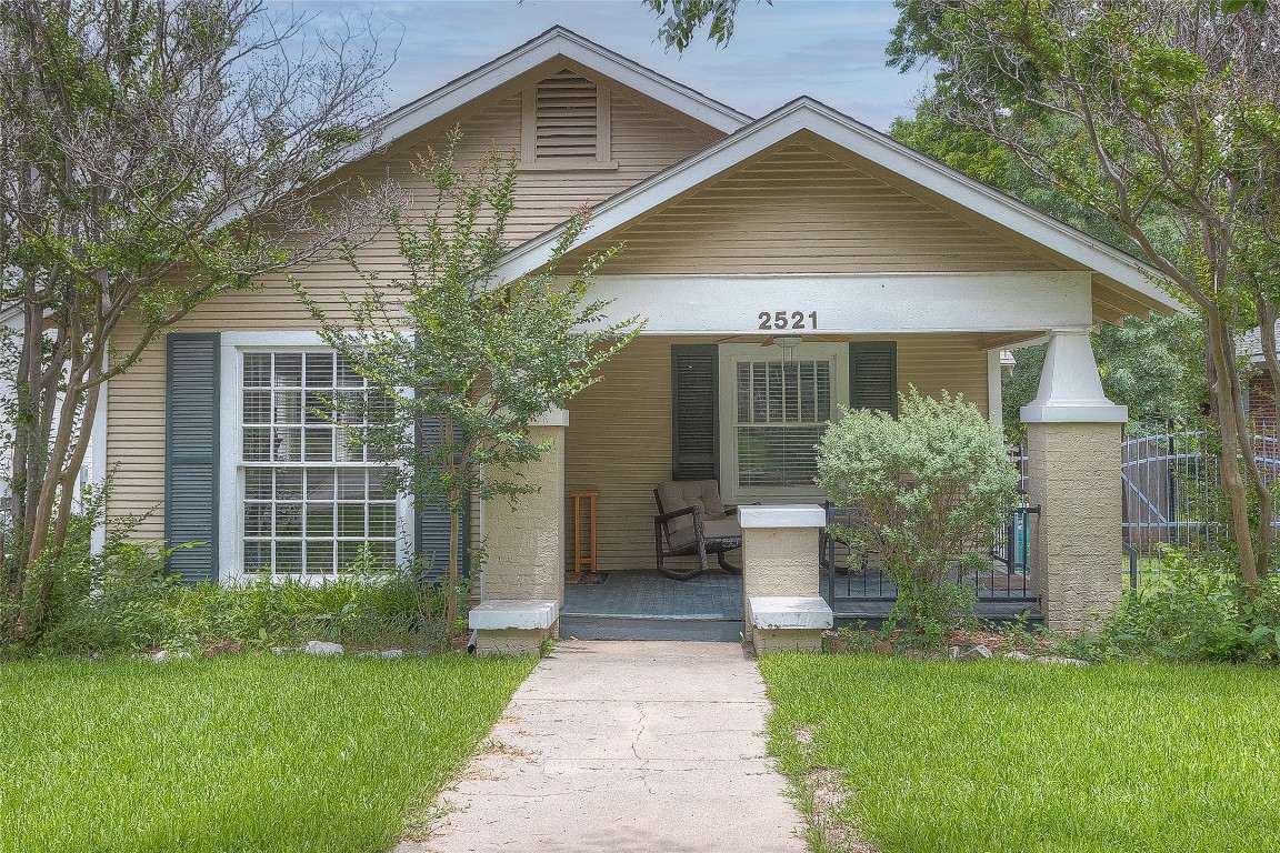 2521 Rogers Avenue Fort Worth TX 76109