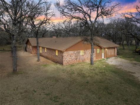 1447 Red Gate Road Mart TX 76664