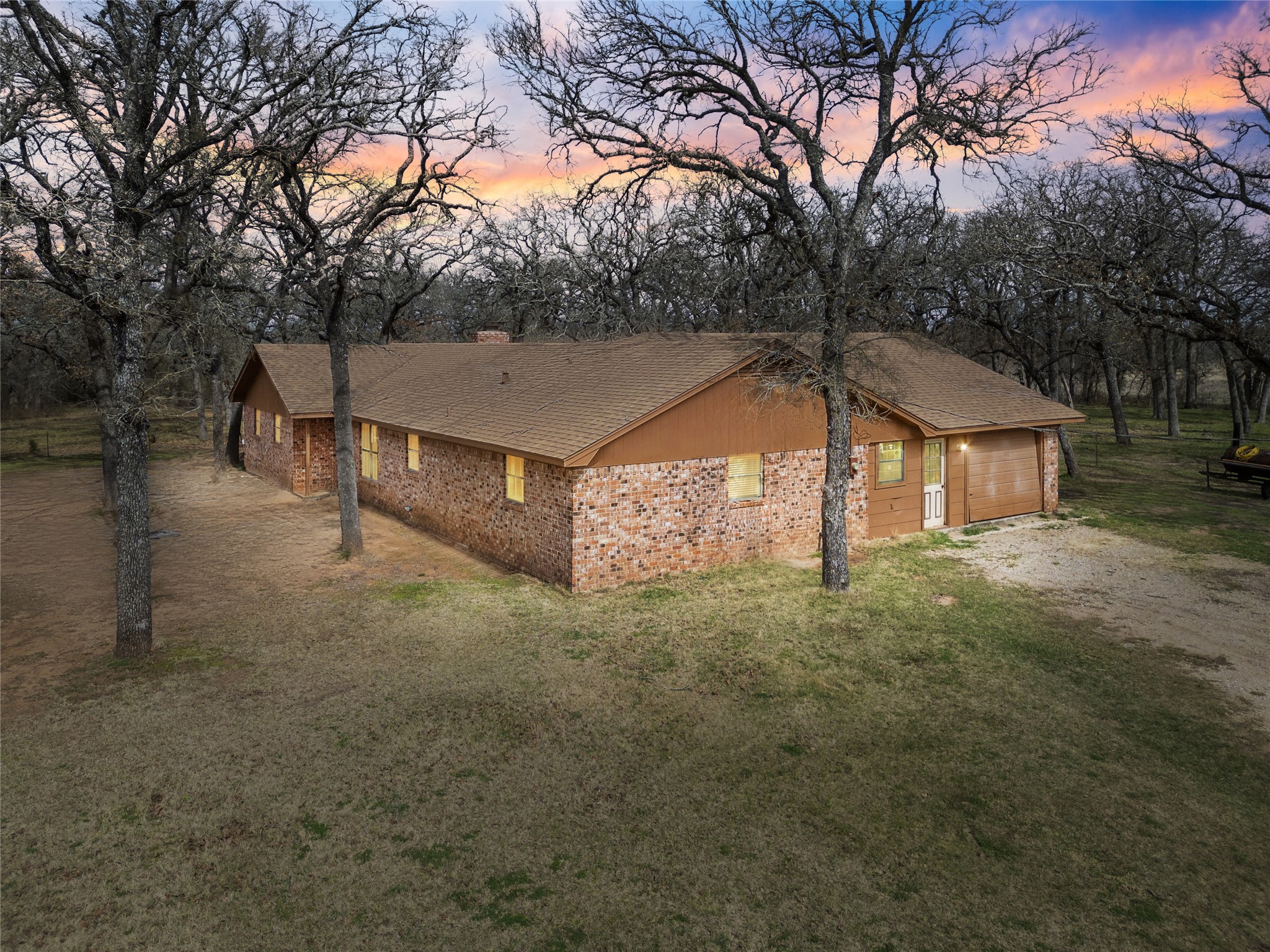 1447 Red Gate Road Mart TX 76664