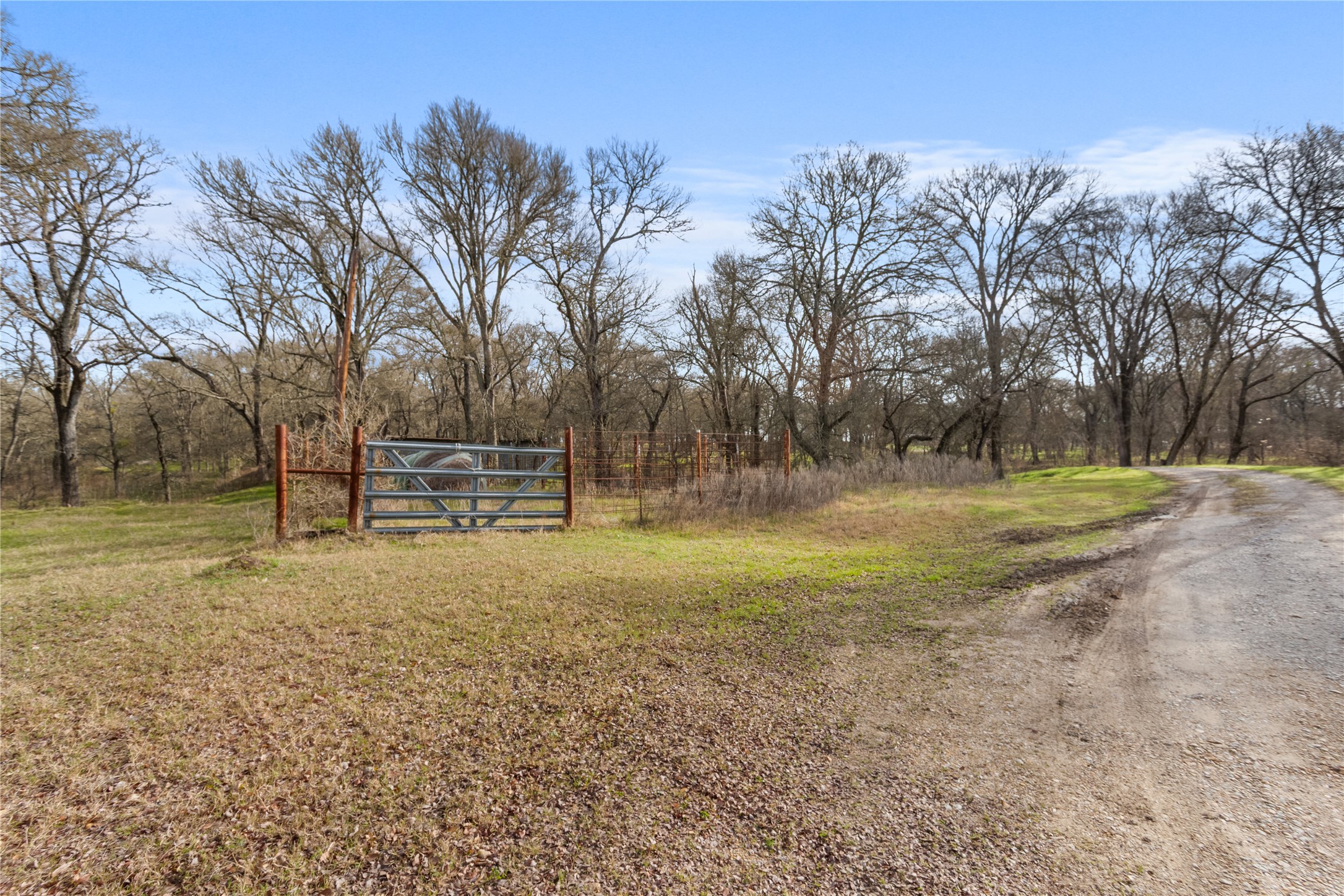 1447 Red Gate Road Mart TX 76664