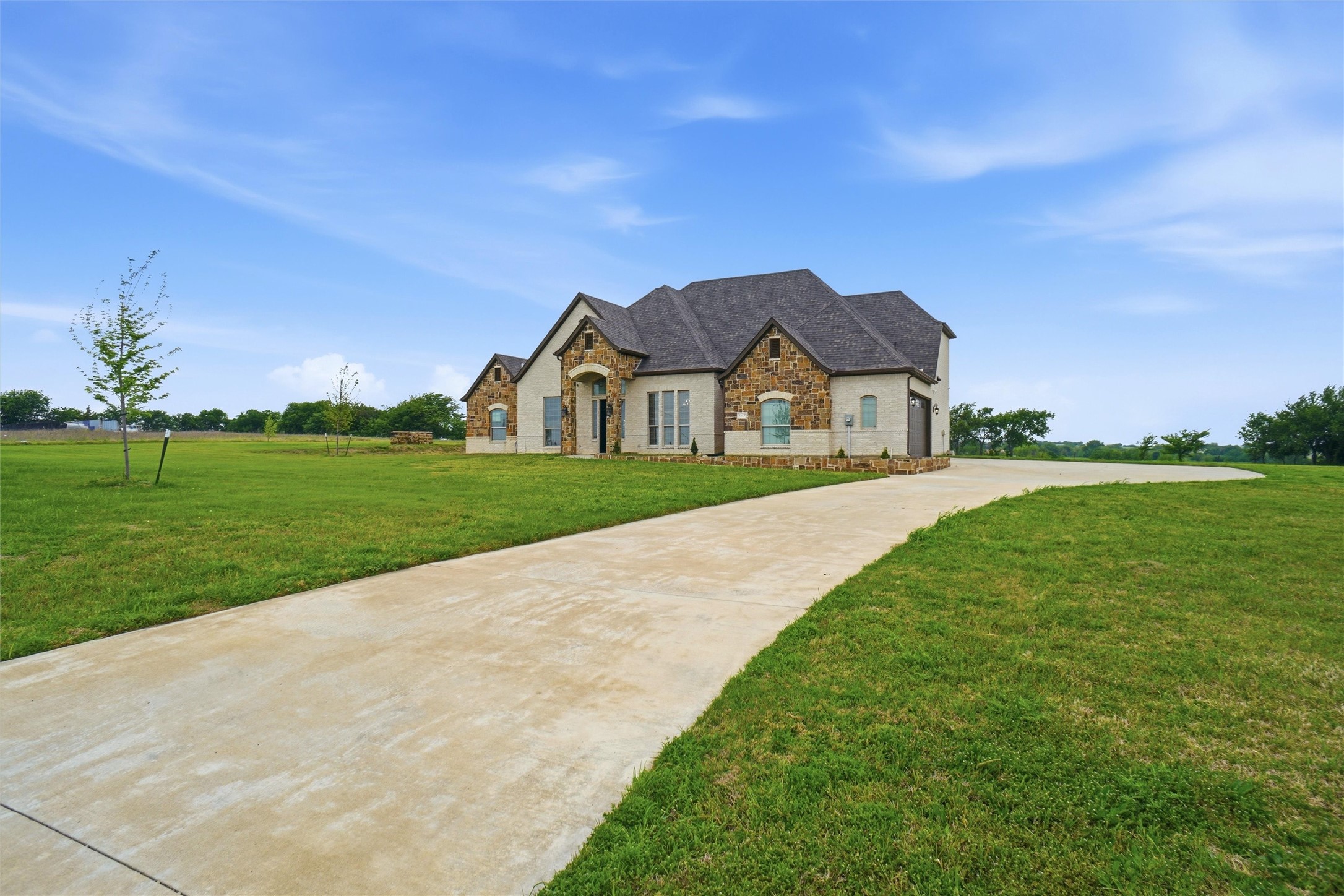 9517 Indian Trail Sanger TX 76266