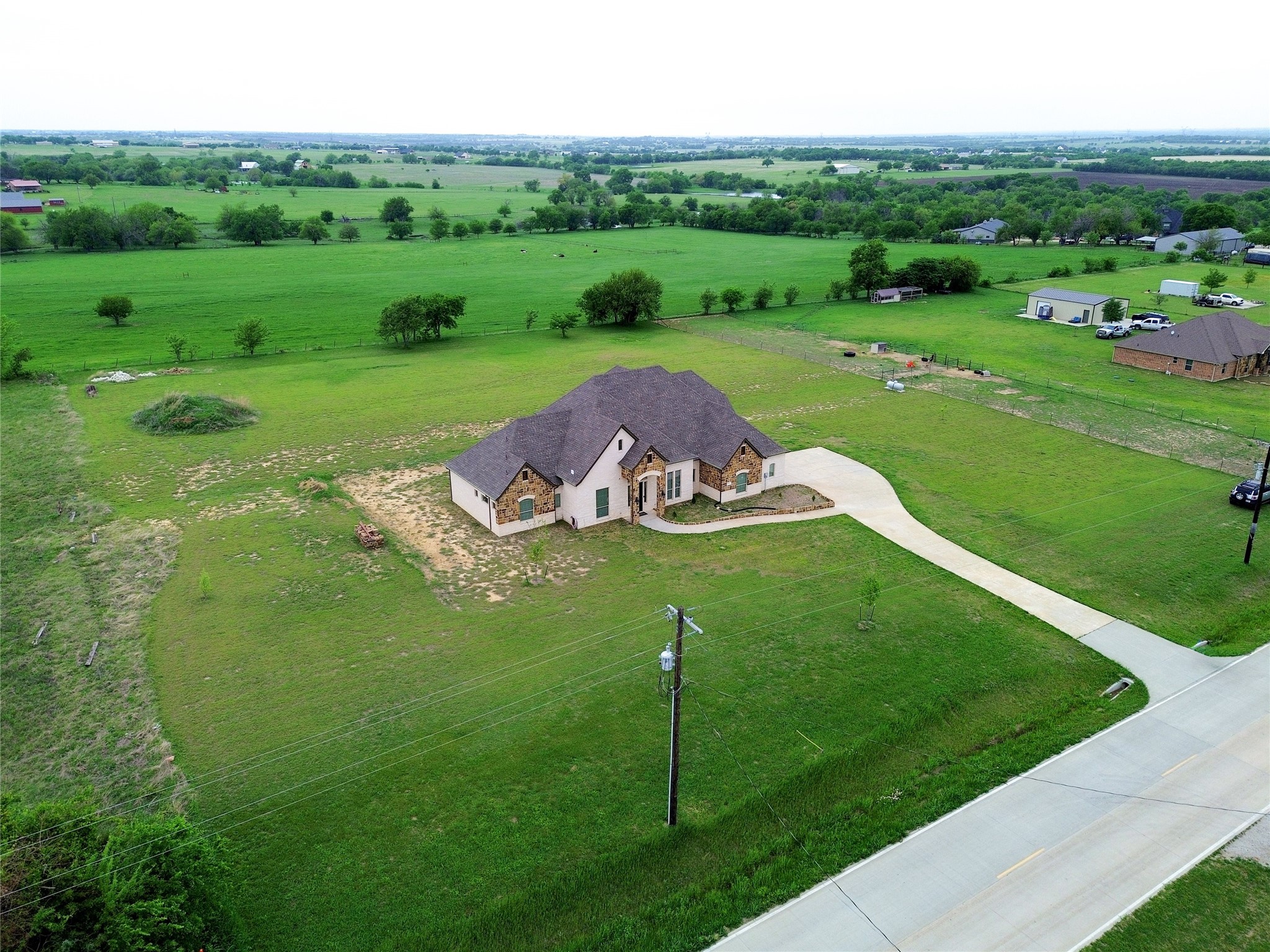 9517 Indian Trail Sanger TX 76266