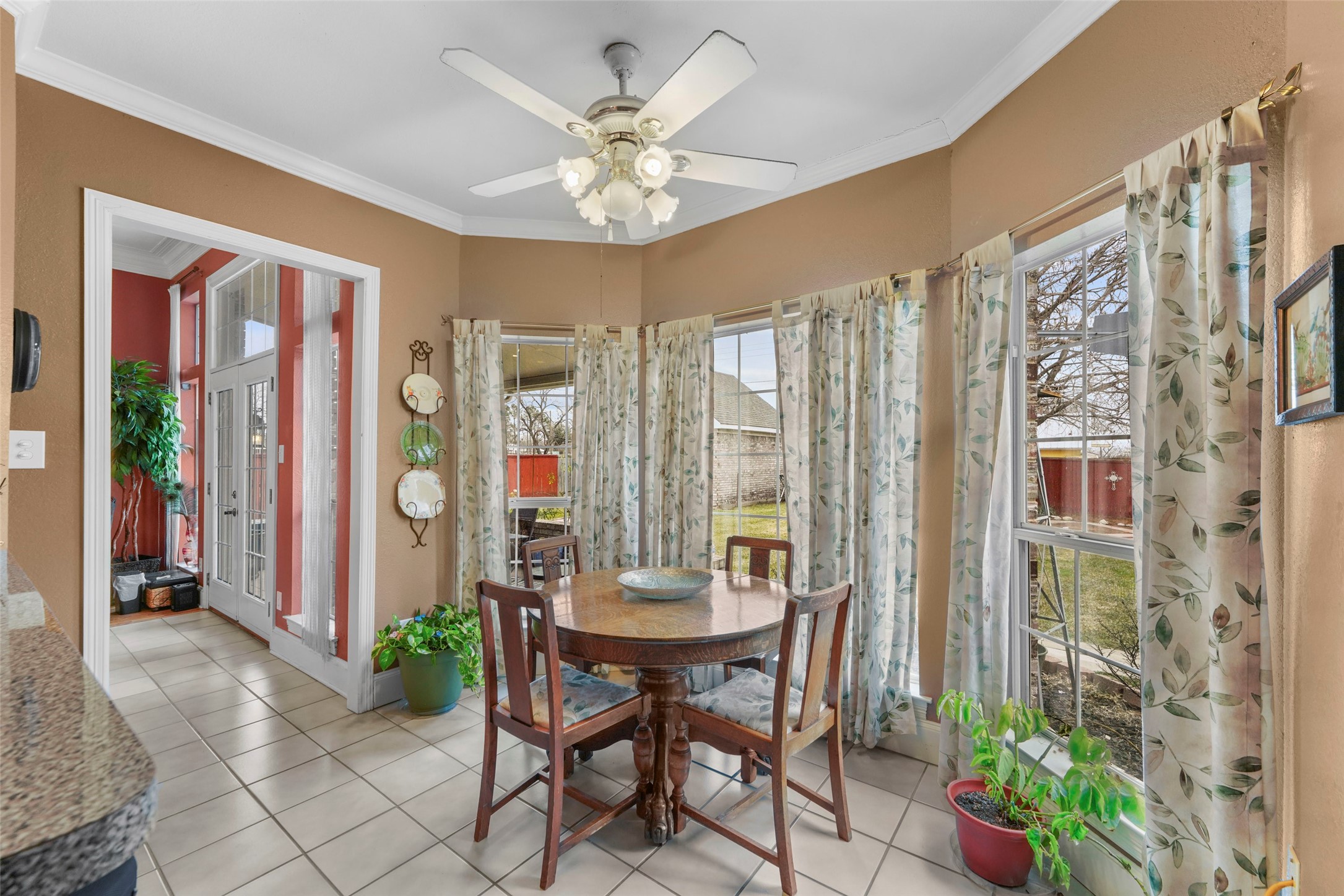 301 N Elm Quinlan TX 75474