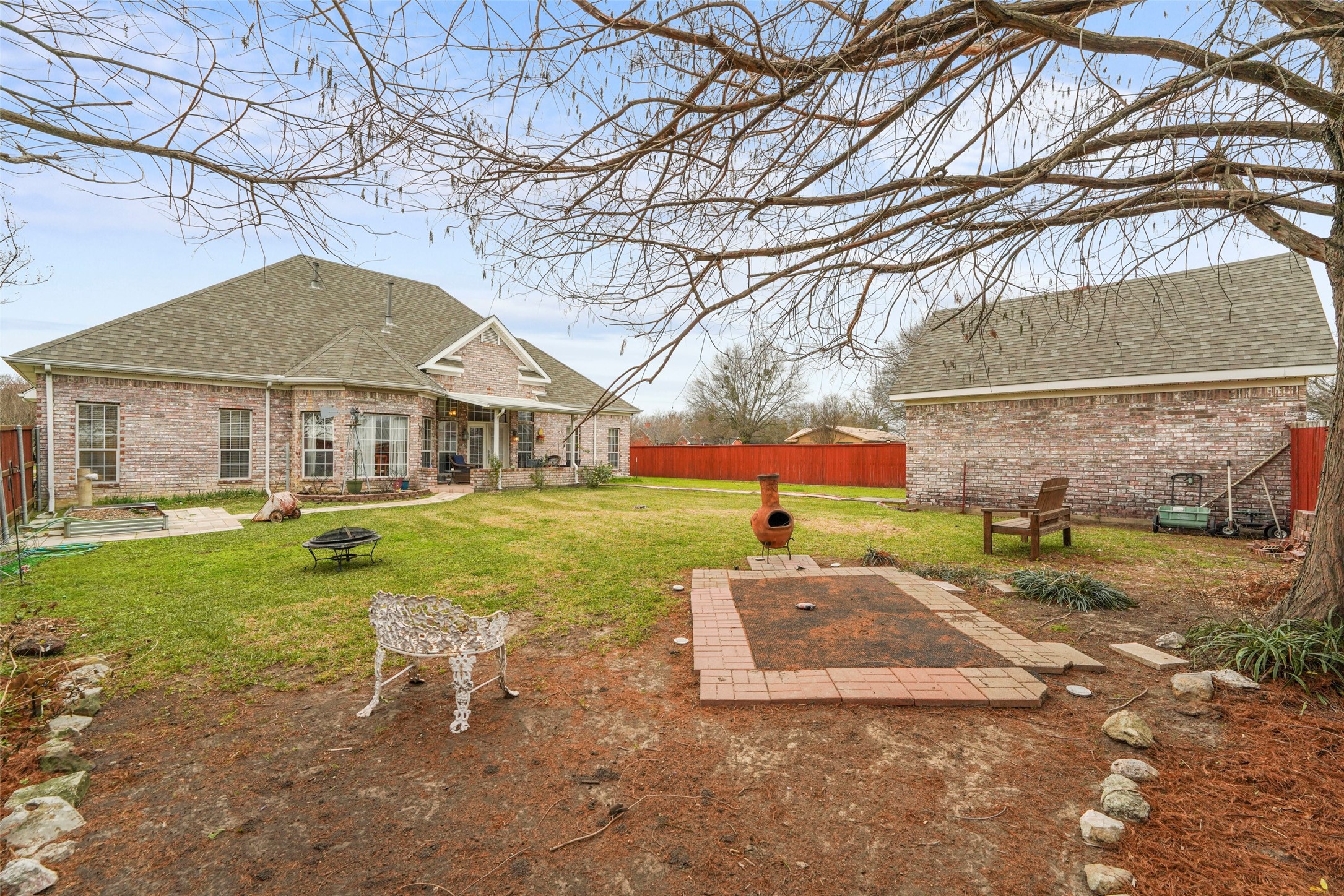 301 N Elm Quinlan TX 75474