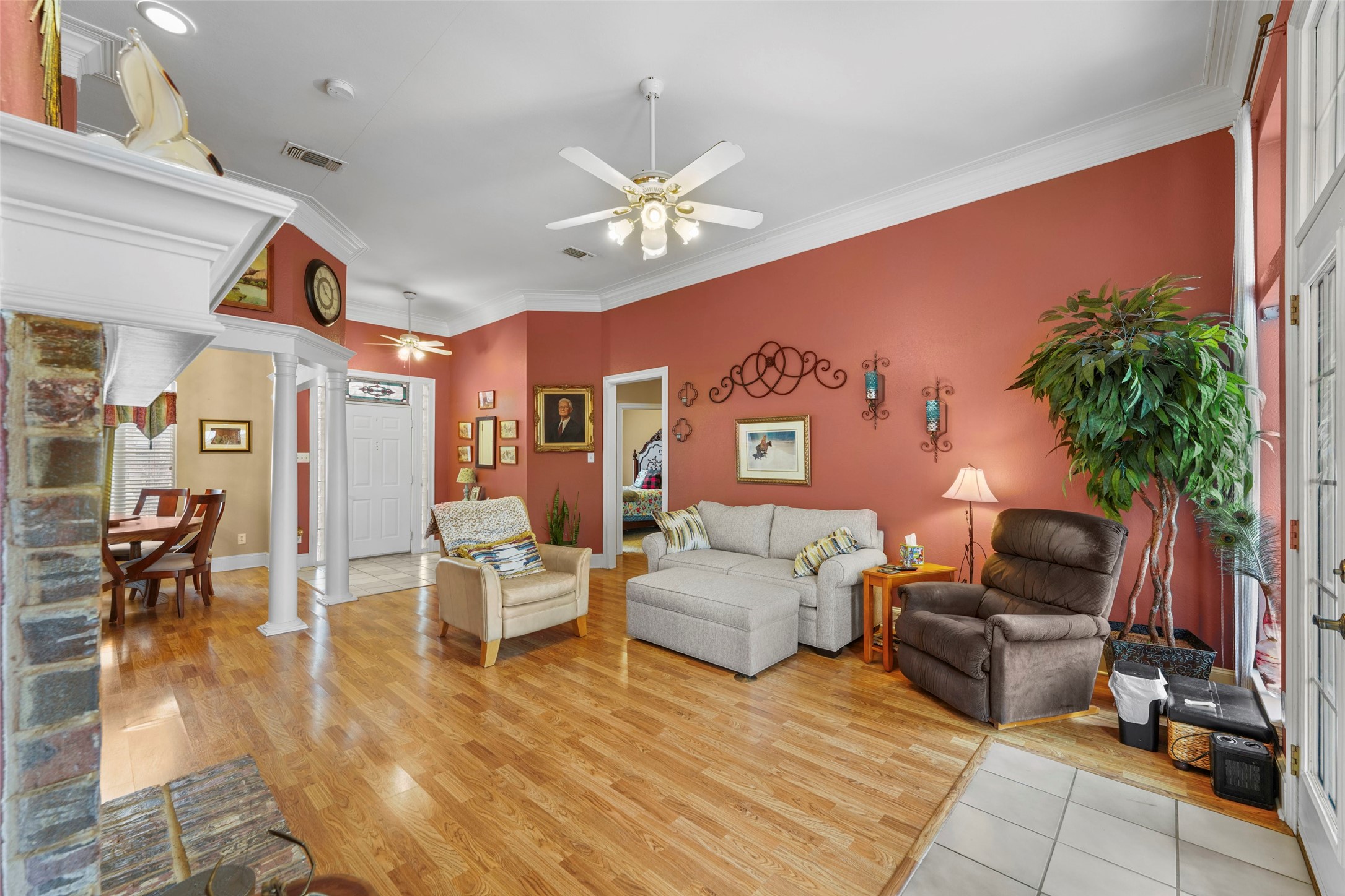 301 N Elm Quinlan TX 75474