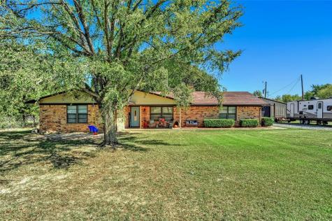 9838 Dripping Springs Road Denison TX 75021