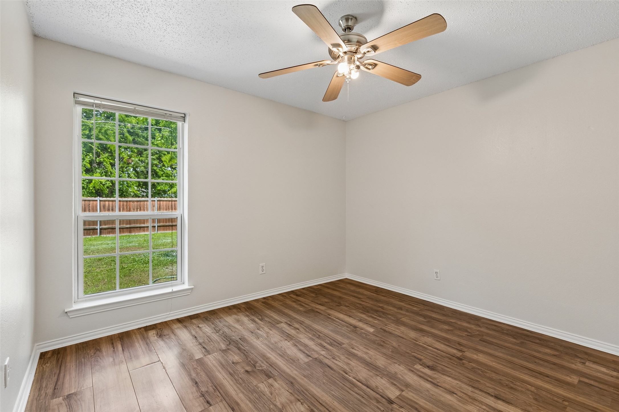 2345 Park Vista Drive Dallas TX 75228