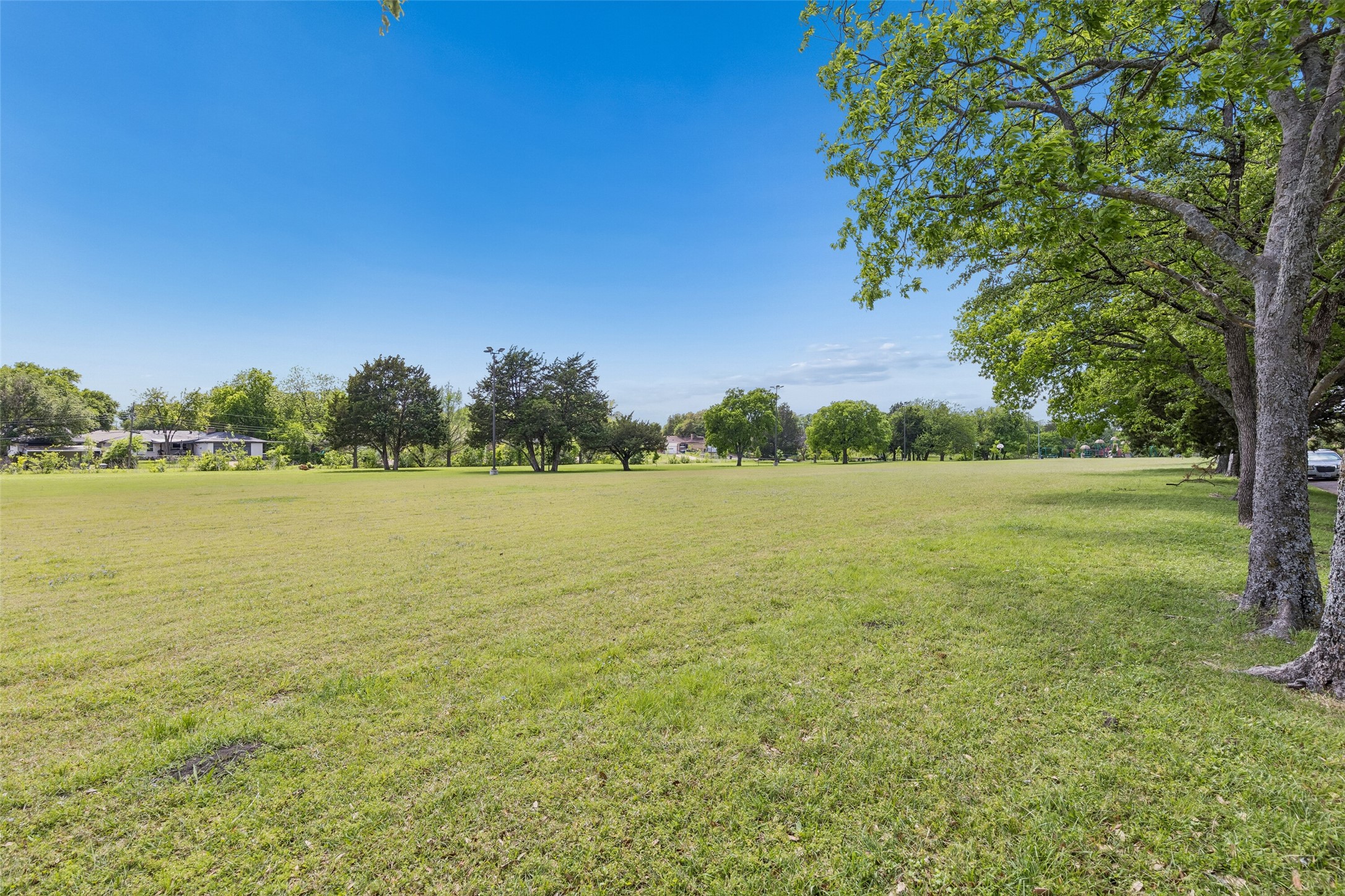 2345 Park Vista Drive Dallas TX 75228