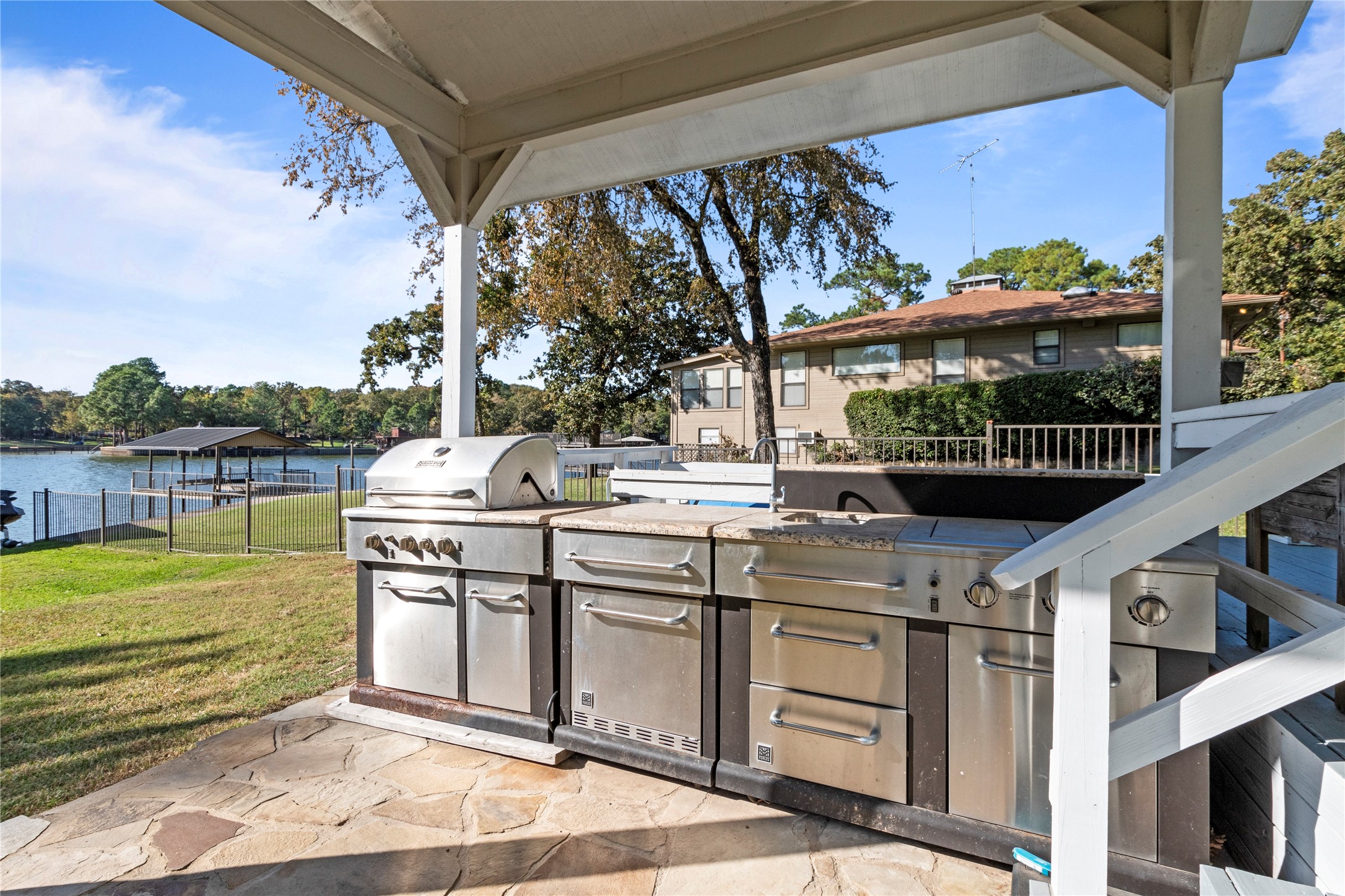 230 Bushwhacker Drive Mabank TX 75156