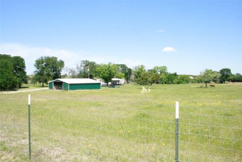 12845 Highway 6 Iredell TX 76649
