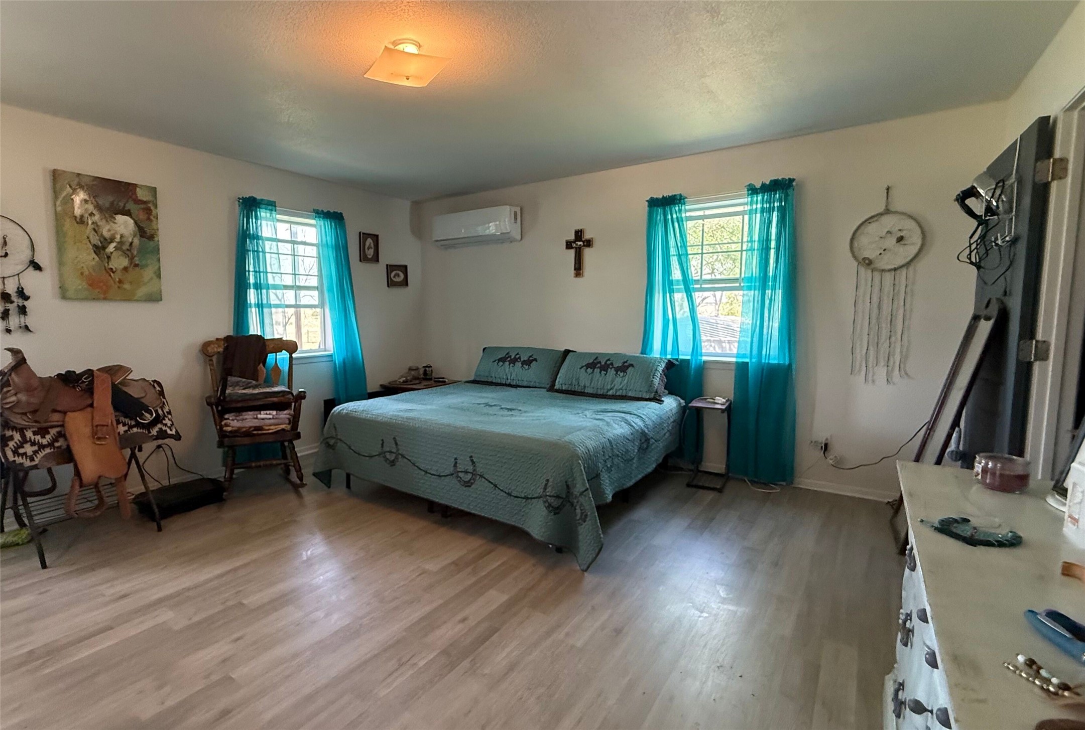 12845 Highway 6 Iredell TX 76649