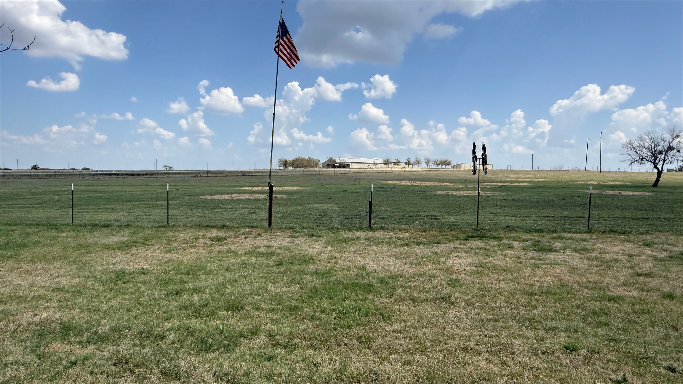 12845 Highway 6 Iredell TX 76649