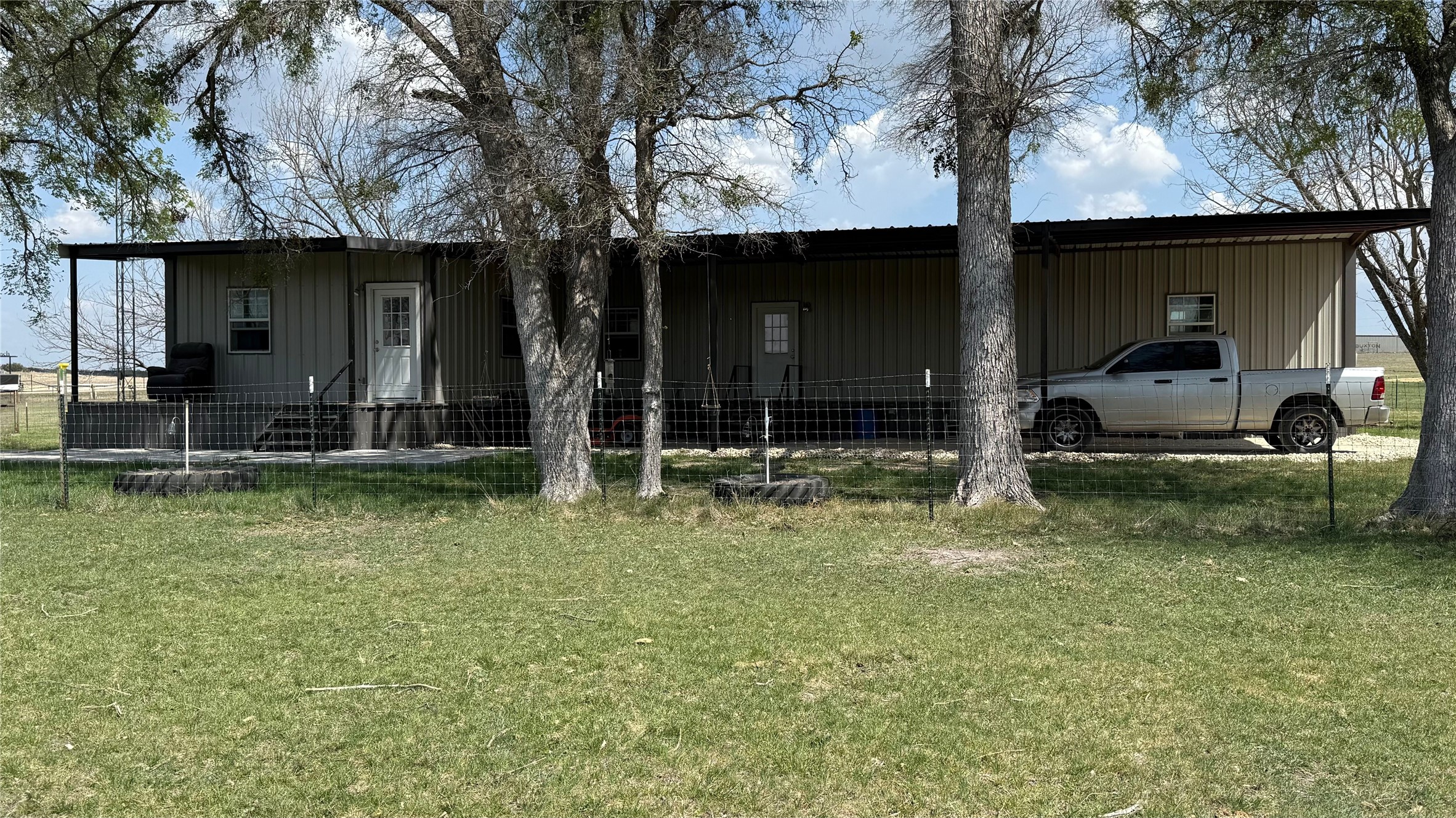 12845 Highway 6 Iredell TX 76649