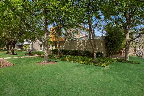 802 N Oak Cliff Boulevard Dallas TX 75208