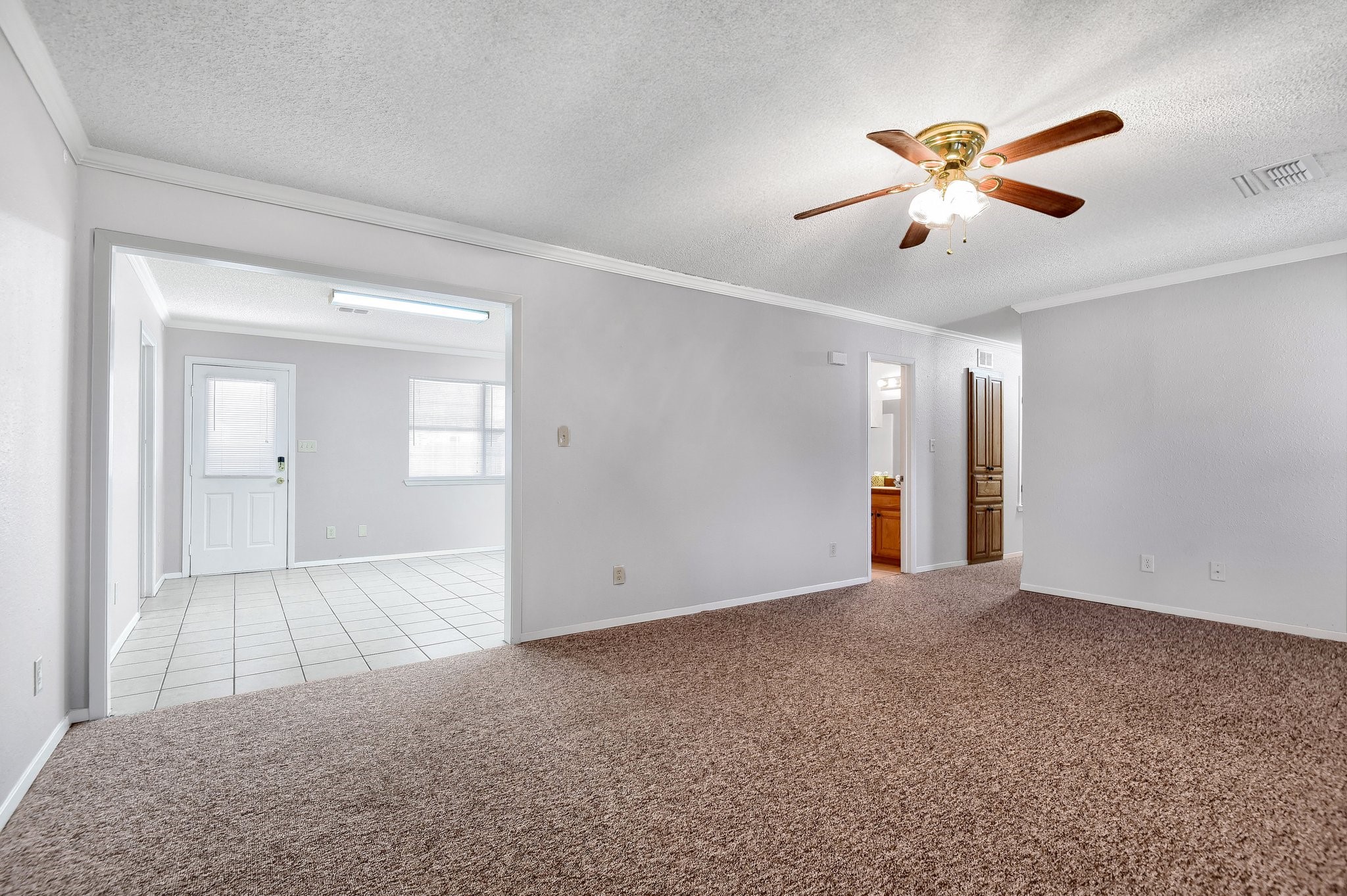 101 Sarah Court Collinsville TX 76233