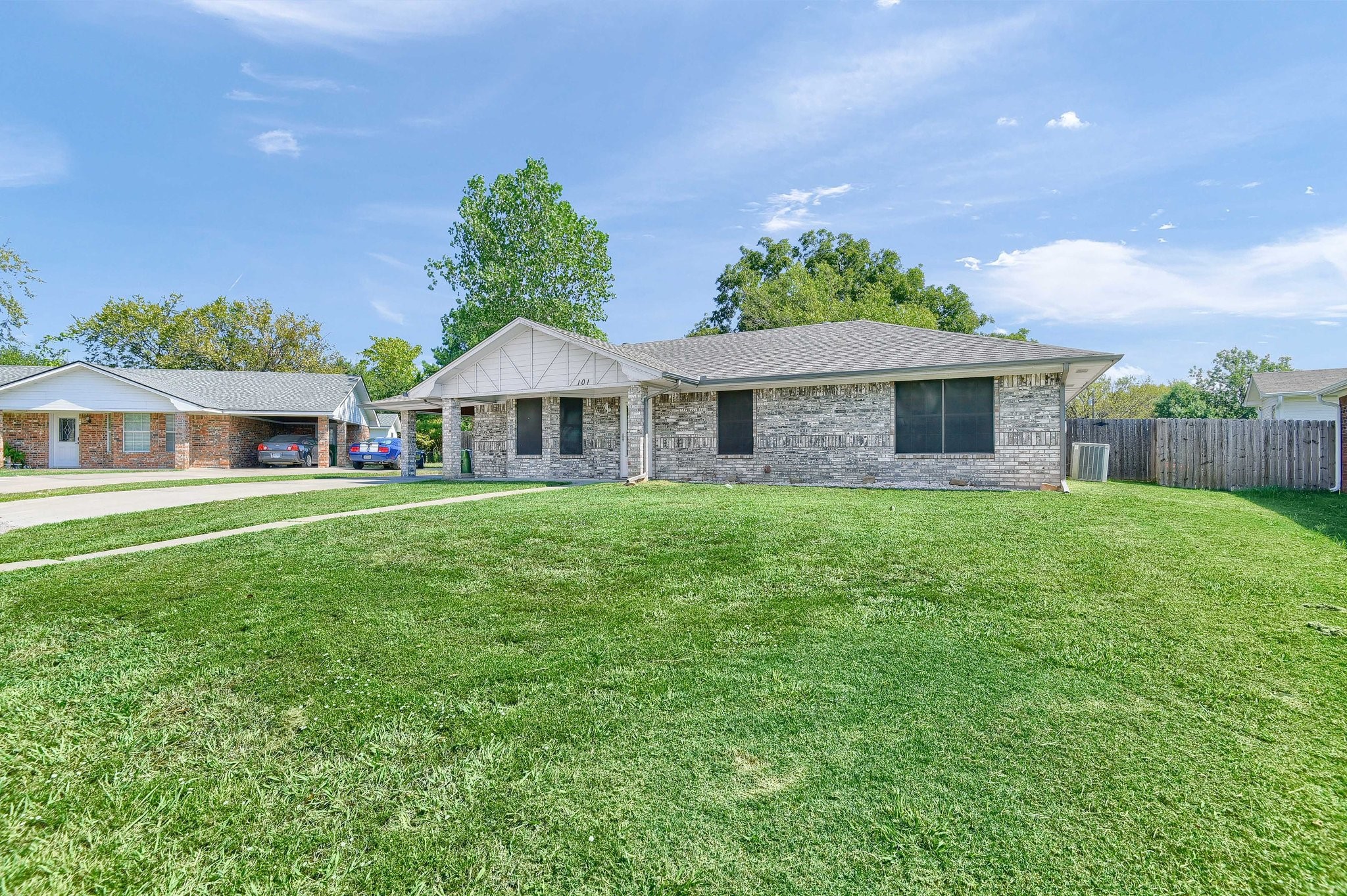 101 Sarah Court Collinsville TX 76233