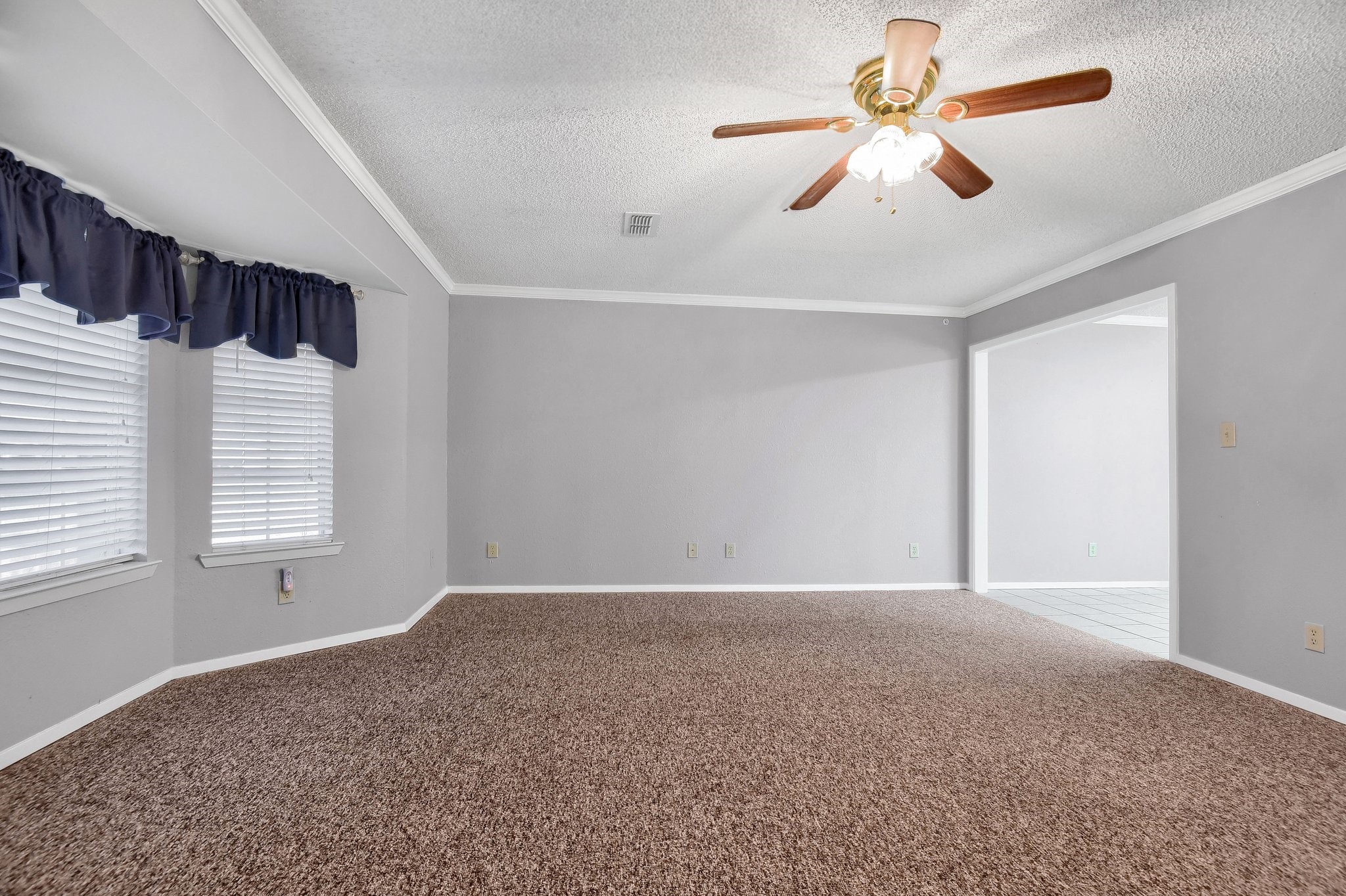 101 Sarah Court Collinsville TX 76233
