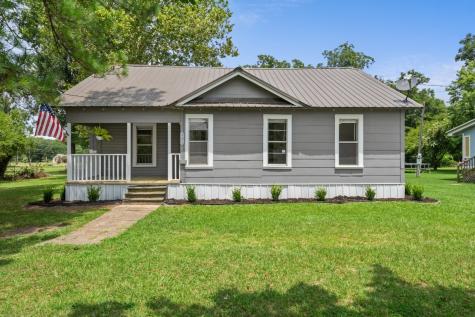 335 Colorado Street Avery TX 75554