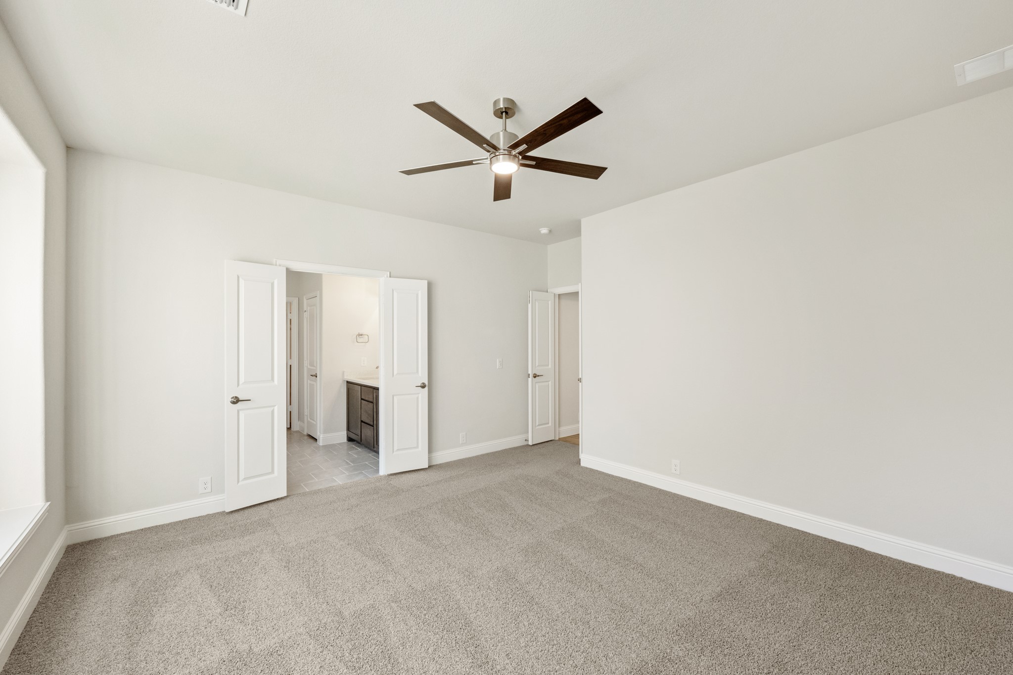 816 Yosemite Drive Desoto TX 75115