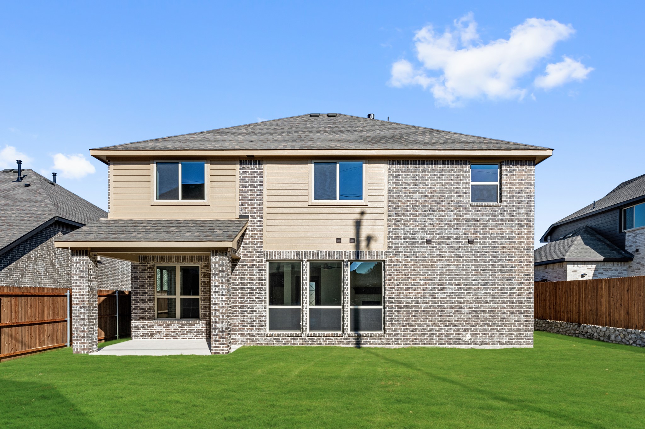 816 Yosemite Drive Desoto TX 75115