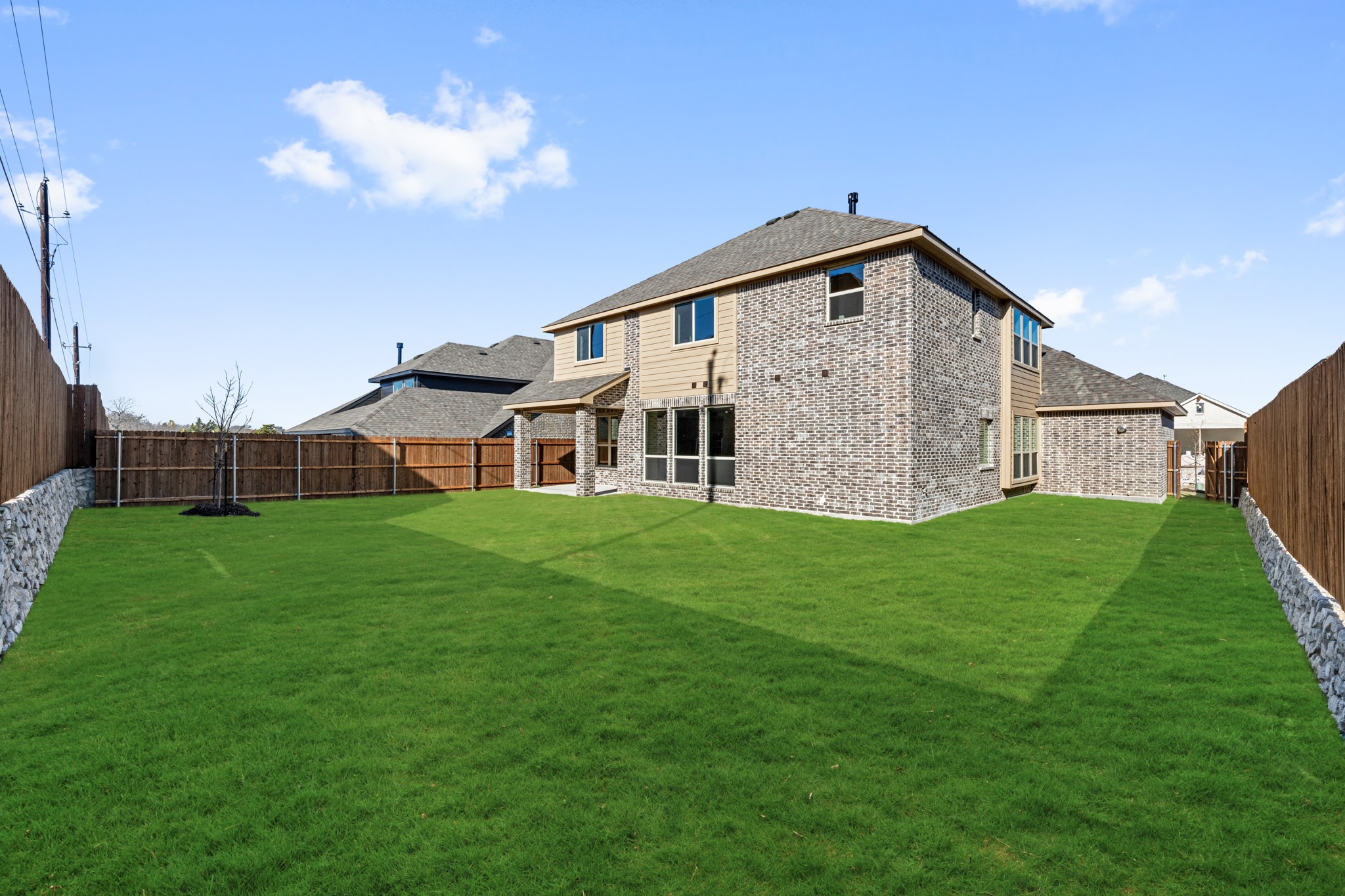 816 Yosemite Drive Desoto TX 75115