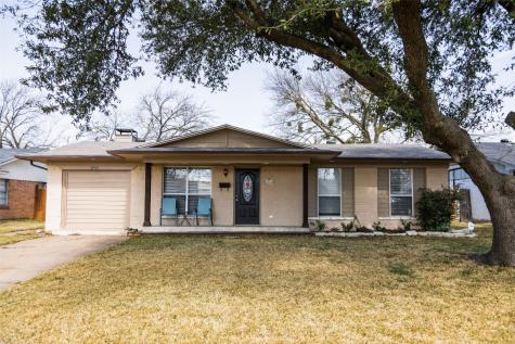 2811 Cary Drive Mesquite TX 75150