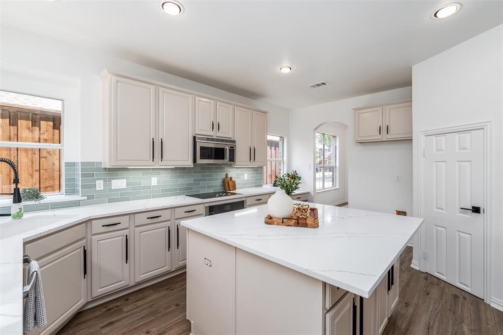 5224 Briarwood Drive Mckinney TX 75071
