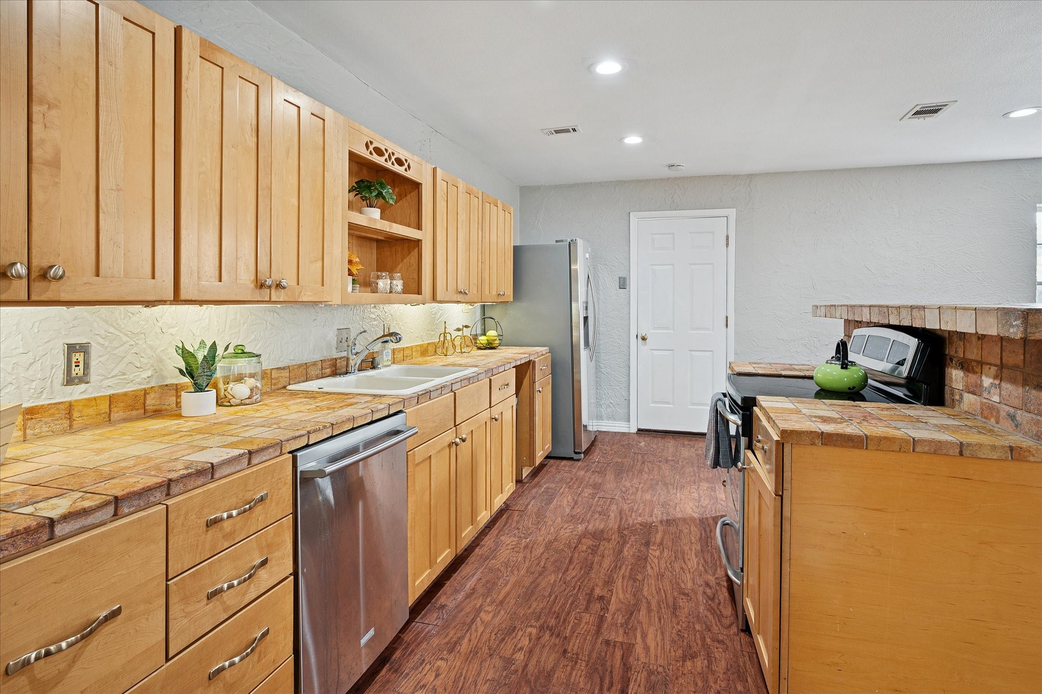 5352 Colorado Court North Richland Hills TX 76180