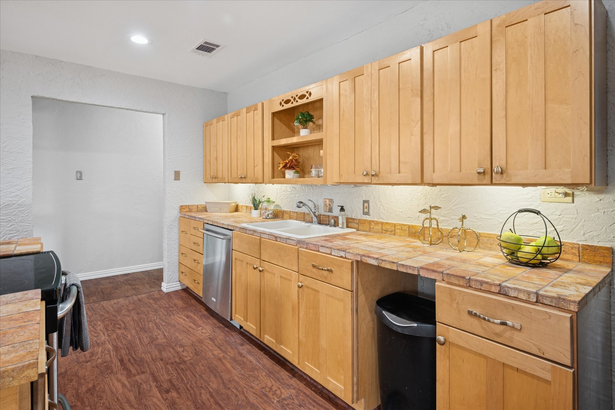 5352 Colorado Court North Richland Hills TX 76180
