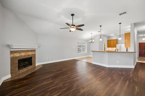 1209 Diamondback Lane Haslet TX 76052