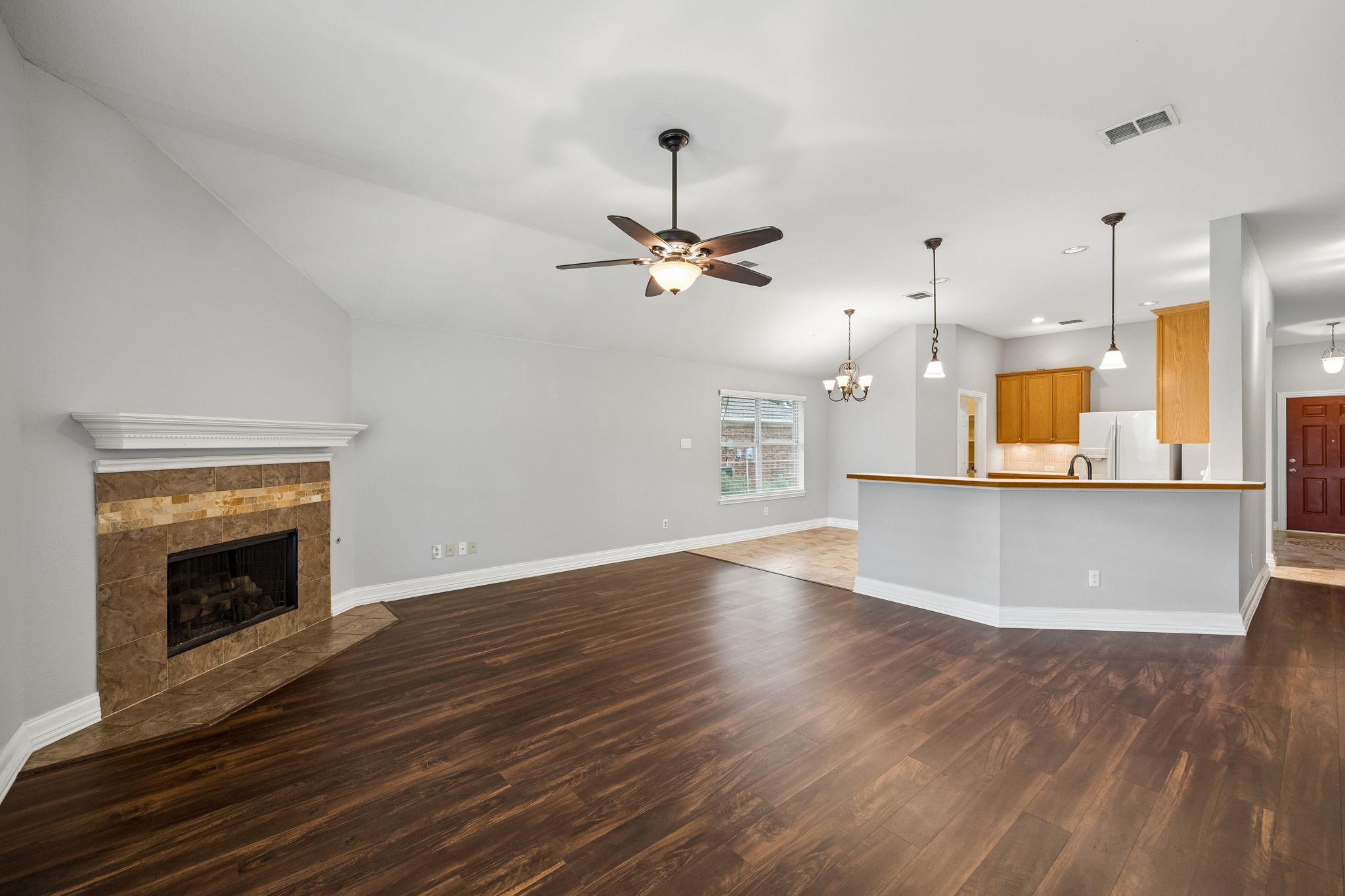 1209 Diamondback Lane Haslet TX 76052