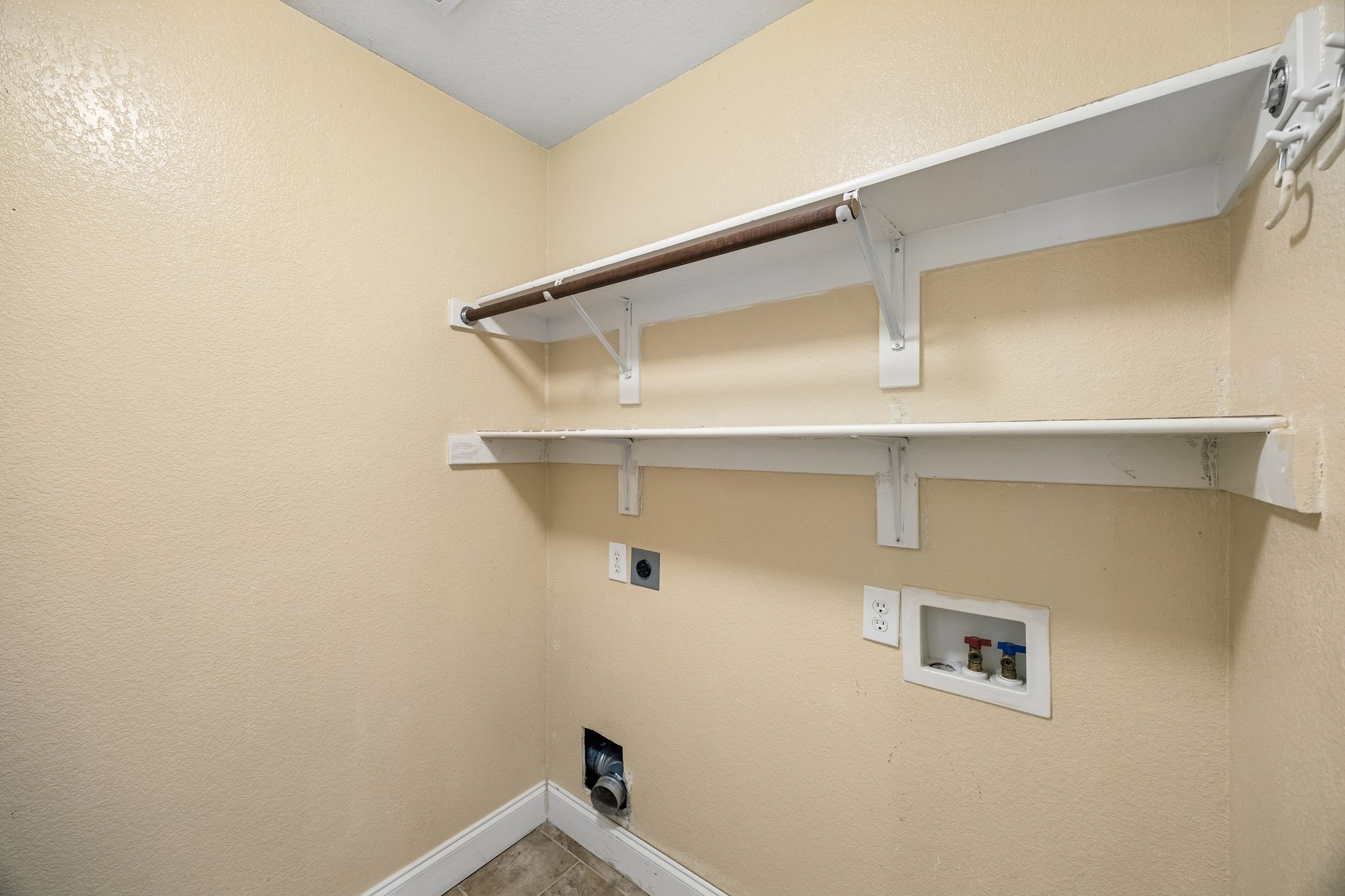 1209 Diamondback Lane Haslet TX 76052