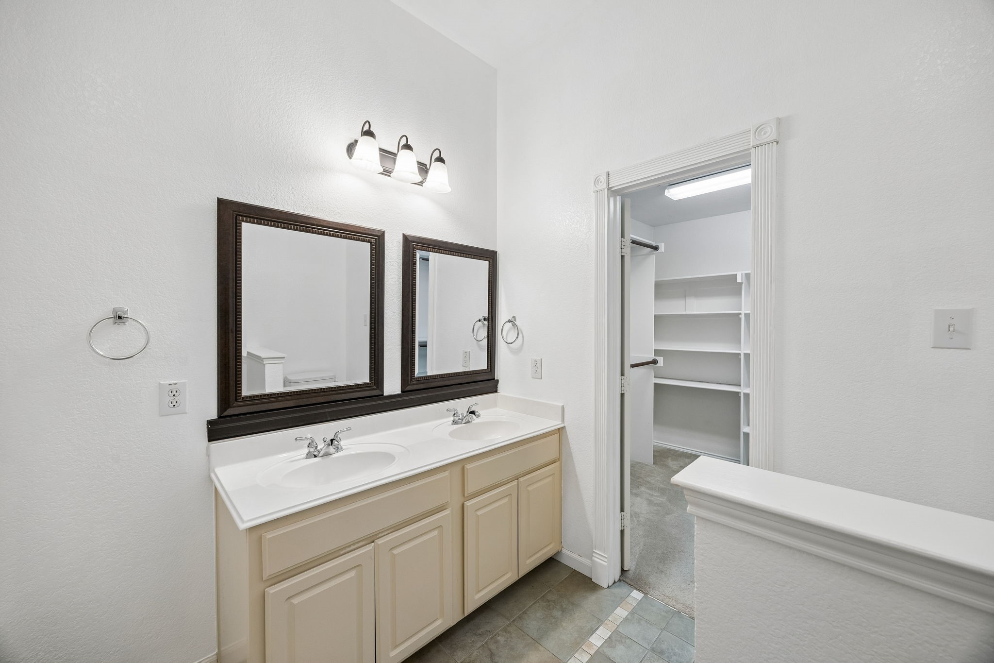 1209 Diamondback Lane Haslet TX 76052