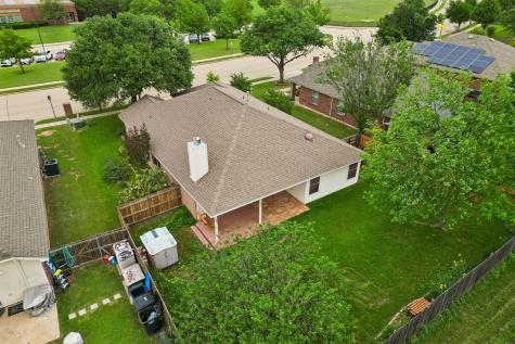 1209 Diamondback Lane Haslet TX 76052