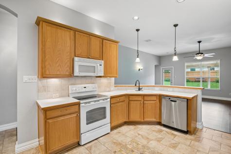 1209 Diamondback Lane Haslet TX 76052