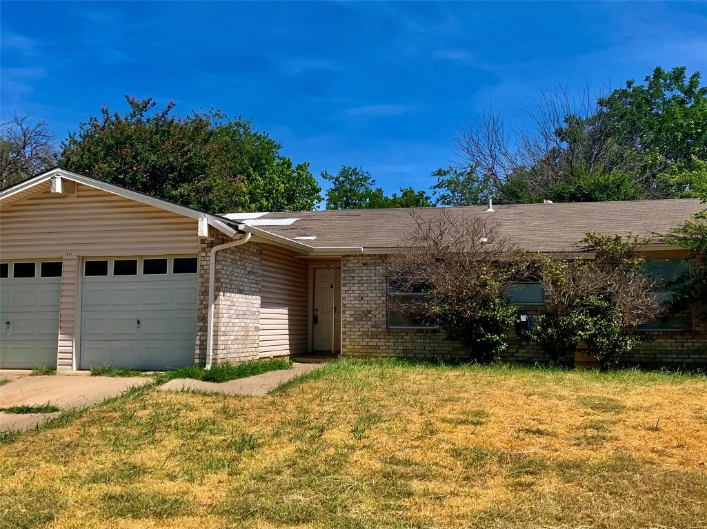 1501 Amhurst Drive Arlington TX 76014