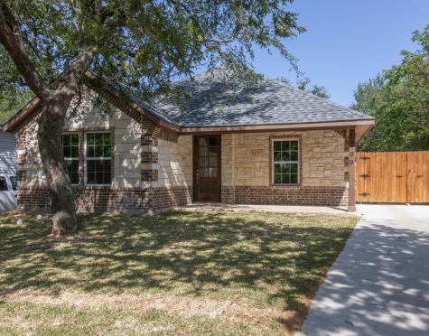 709 Winnie Street Fort Worth TX 76112