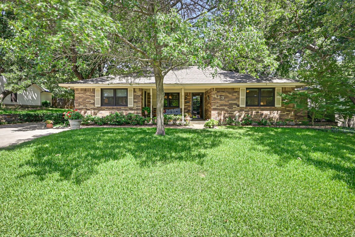 113 NE Rosamond Street Burleson TX 76028