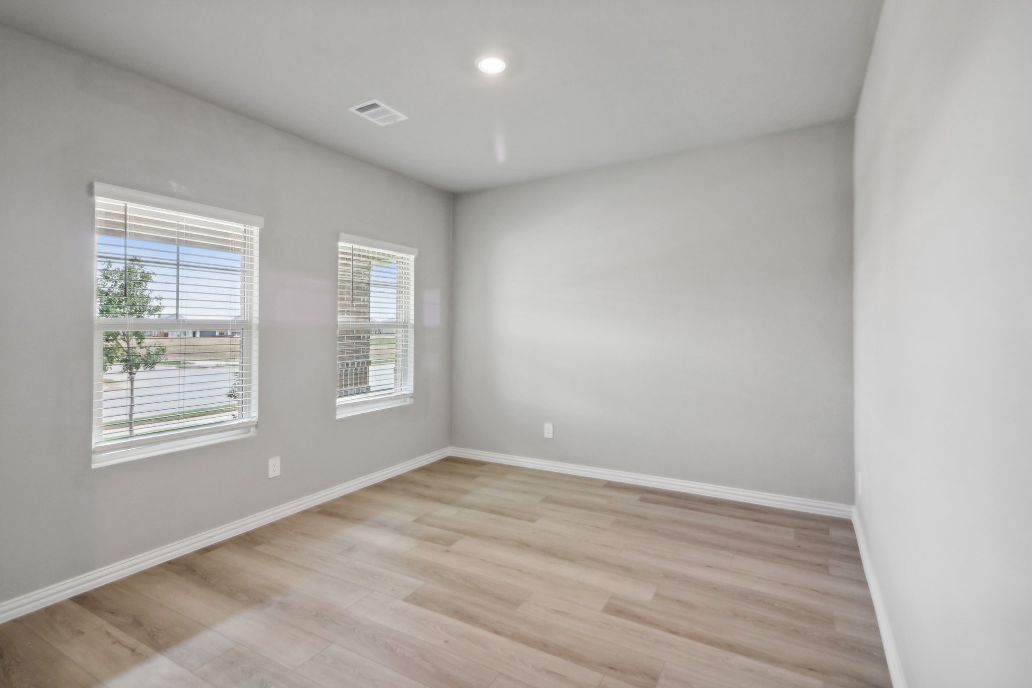 502 Castle Road Sherman TX 75092