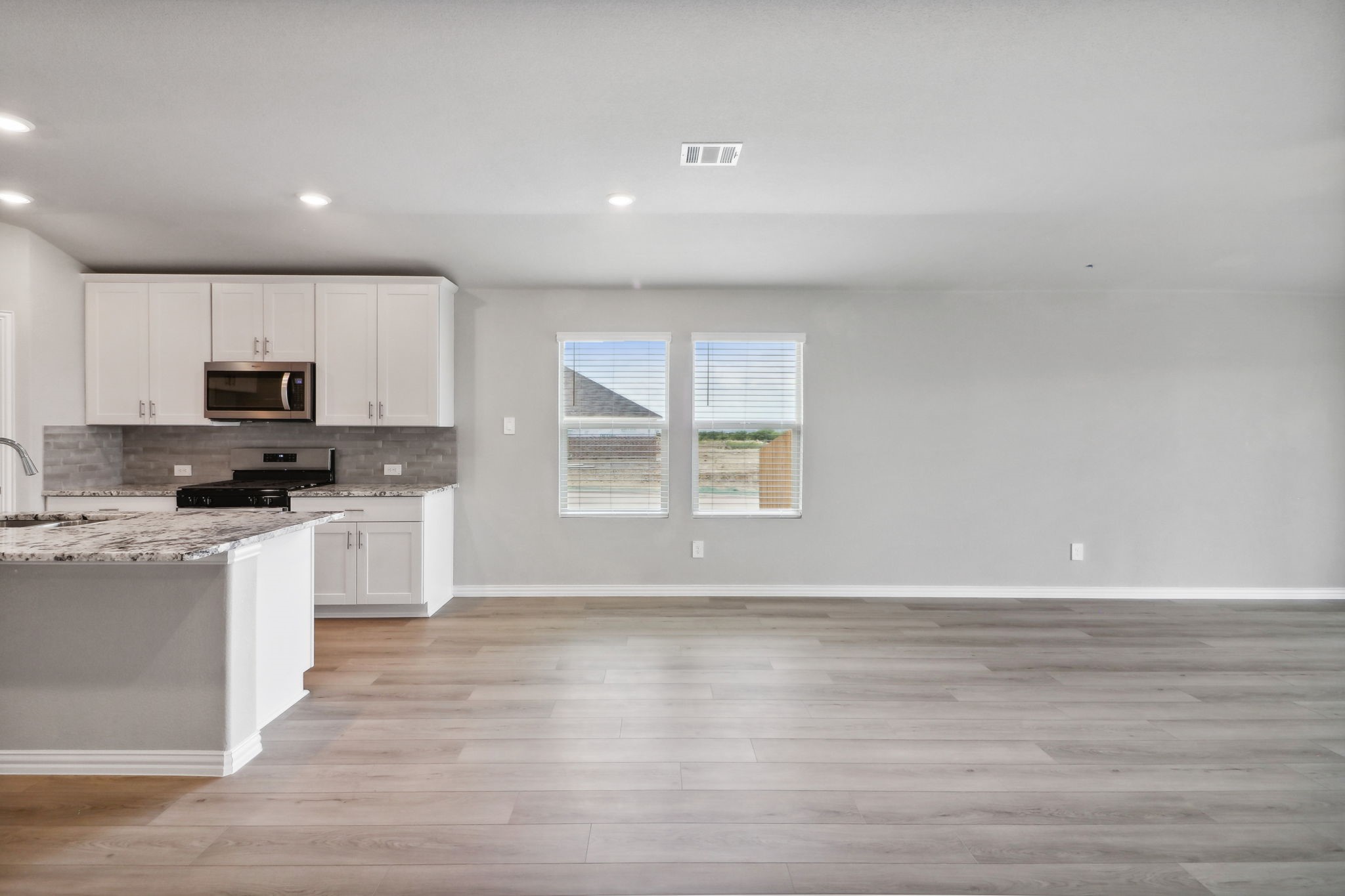 502 Castle Road Sherman TX 75092