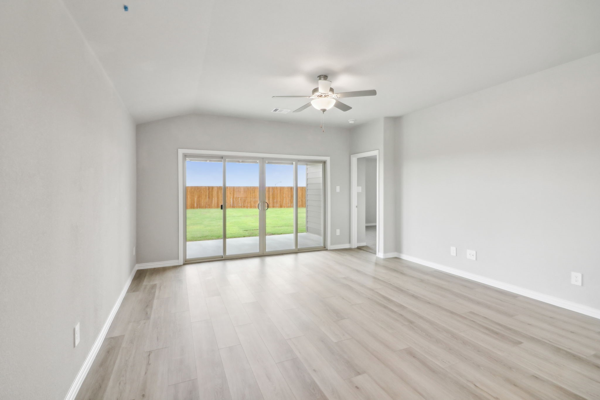 502 Castle Road Sherman TX 75092