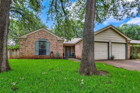 416 Thorn Wood Drive Euless TX 76039