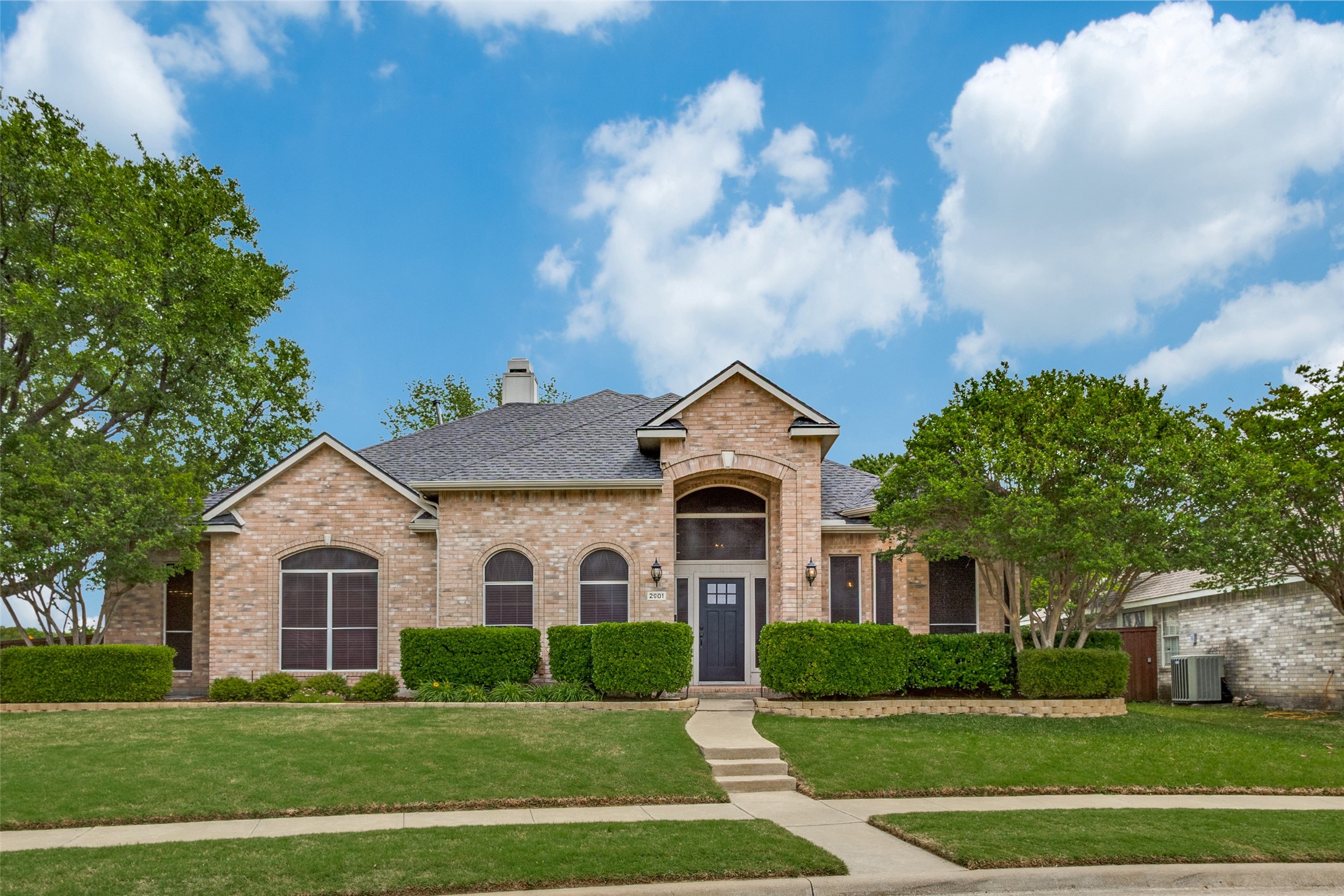 2901 Brittany Lane Mckinney TX 75070